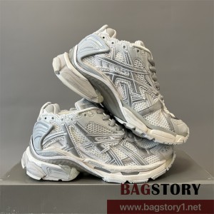 발렌시아가 BALENCIAGA 러너 스니커즈 운동화 신발 남여공용