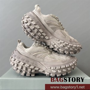 발렌시아가 BALENCIAGA 디펜더 스니커즈 운동화 신발 남여공용