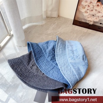 미우미우 MIUMIU   모자