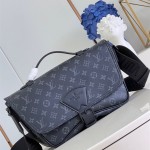 루이비통 Louis Vuitton  M46685 몽수리 메신저백