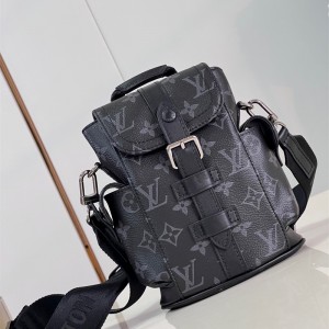 루이비통 Louis Vuitton 나노 크리스토퍼 M82769