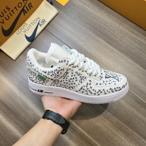 루이비통 나이키 Louis Vuitton-AIR 남여공용 스니커즈