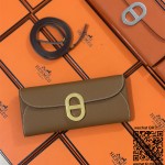 에르메스 HERMES  신상 파우치백