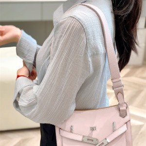 에르메스 HERMES 집시에르 JYPSIERE 크로스백 swift가죽