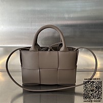 보테가베네타 BV 캔디 아르코 토트백 729029 20cm