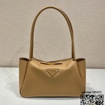 프라다 PRADA 미디엄 가죽 핸드백 1BA444