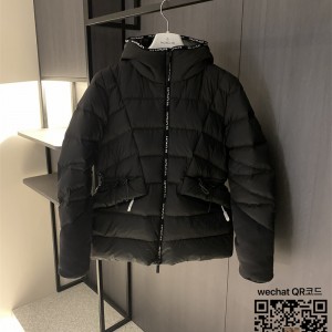 몽클레어 MONCLER 패딩 여성용