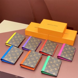 루이비통 Louis Vuitton 여권지갑 M82867