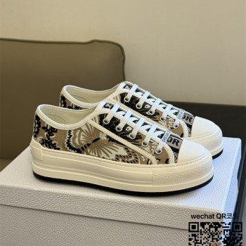 디올 DIOR 자수 스니커즈 운동화 신발 여성용