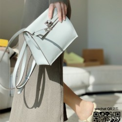 에르메스 HERMES 켈리 단스백 Kelly DANSE 22Cm