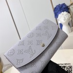 루이비통 Louis Vuitton 여성 클레아 월릿 장지갑  M82456