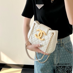 샤넬 CHANEL 신상 램스킨 체인 크로스백 25.5CM