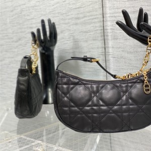 디올 DIOR 신상 라운지백