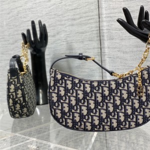 디올 DIOR 신상 라운지백