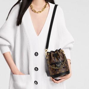 루이비통 Louis Vuitton  카누 버킷백  M83480