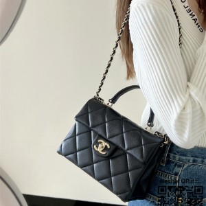 샤넬 CHANEL 신상 23K 빈티지 탑핸들 케이스백
