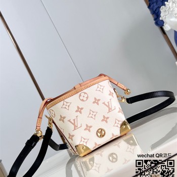 루이비통 Louis Vuitton 노에 퍼스 LV 참 M82886 M83227