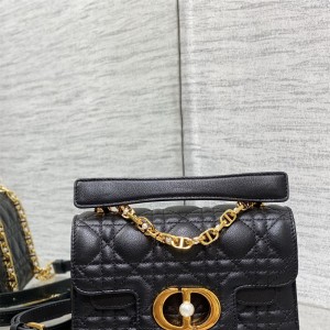 디올 DIOR 졸리 체인 미니 탑핸들백 19cm