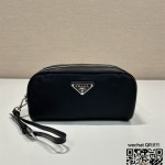 프라다 PRADA 나일론 파우치백 2NE063
