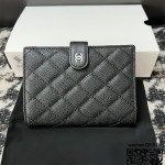 샤넬 CHANEL 여권지갑