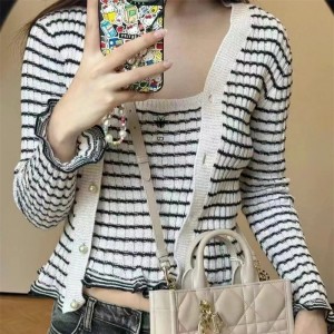 디올 DIOR 북토트백 21.5cm