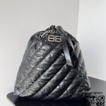 발렌시아가 BALENCIAGA 크러쉬 XS 퀼티드 토트백 미디움