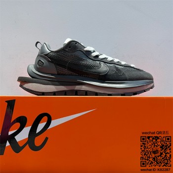 나이키 NIKE 사카이 스니커즈 운동화 신발 남여공용