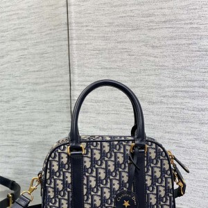 디올 DIOR 신상 오블리크 보스턴백 미디움