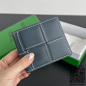 보테가베네타 BV 인트레치아토 반지갑 743004