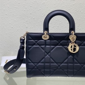 디올 DIOR 신상 Lady D-Sire My ABC 미디움