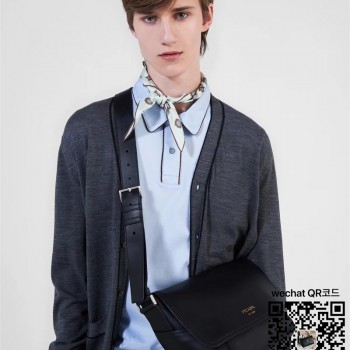 프라다 PRADA 신상 가죽 숄더백 2VD069