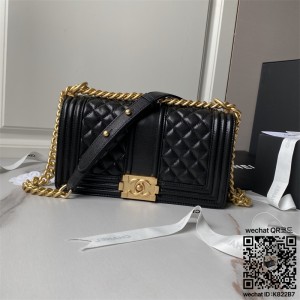 샤넬 CHANEL 캐비어 보이백 Leboy 25CM