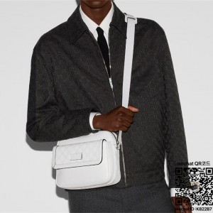 구찌 GUCCI  태그 장식의 스몰 GG 크로스백 795464