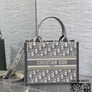 디올 DIOR 북토트백26.5CM