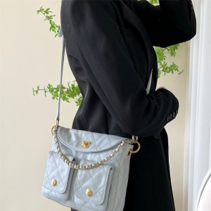 샤넬 CHANEL 신상 투포켓 호보 핸들백 스몰