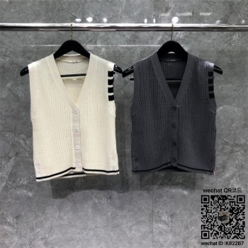 톰브라운 THOM BROWNE 니트 조끼