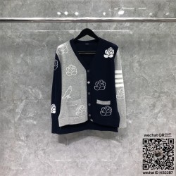 톰브라운 THOM BROWNE 가디건 남여공용