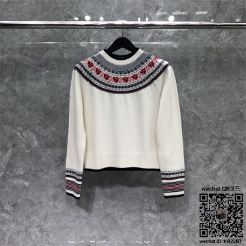 톰브라운 THOM BROWNE 스웨터