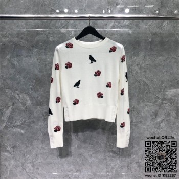 톰브라운 THOM BROWNE 스웨터