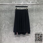 톰브라운 THOM BROWNE 치마