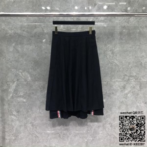 톰브라운 THOM BROWNE 치마