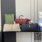 구찌 GUCCI 후크 클로저를 더한 미디엄 토트백 795282