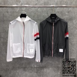 톰브라운 THOM BROWNE 자켓 점퍼 야상