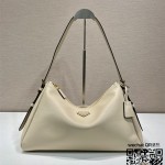 프라다 PRADA 신상 가죽 호보백 1BC228