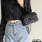 샤넬 CHANEL 뉴미니 탑핸들백 램스킨 금장 20cm