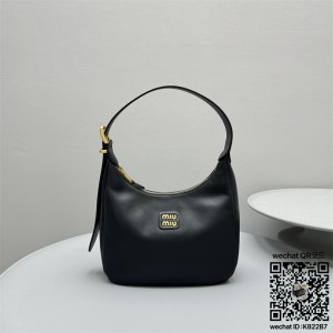 미우미우 MIUMIU 호보백