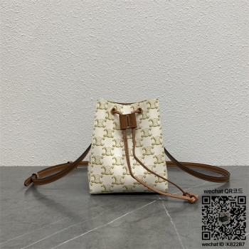 셀린느 CELINE  마이크로 세일러 - 트리옹프 캔버스 & 카프스킨  100742