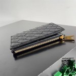 보테가 가죽 지퍼 카드지갑 남여공용 제품번호 667468