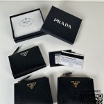 프라다 PRADA 사피아노 가죽 반지갑 1ML050