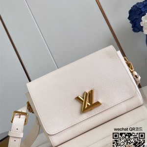 루이비통 Louis Vuitton 소프트 트위스트 M24640